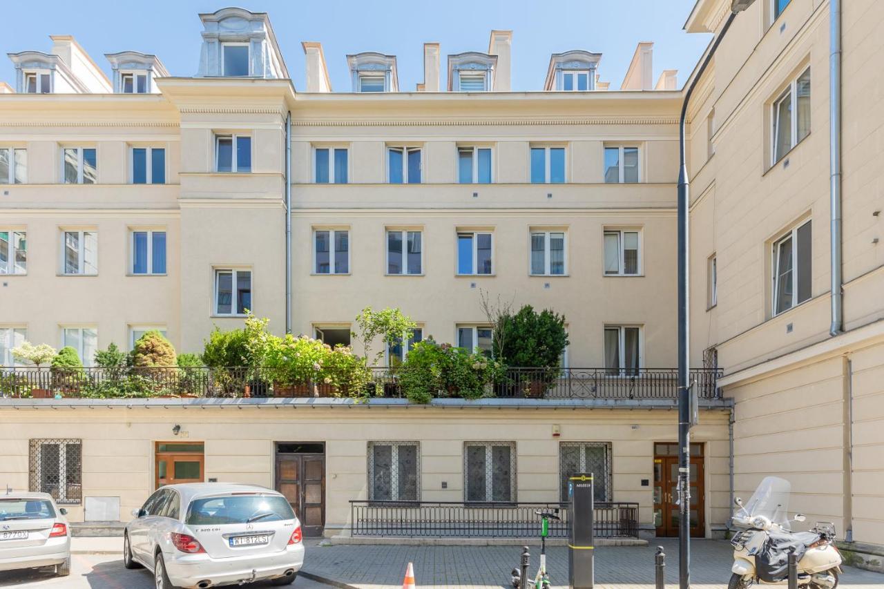 Apartment Comfy Centre By Renters Warsaw